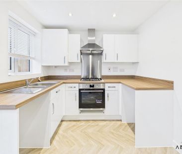 2 bedroom terraced house to rent - Photo 5