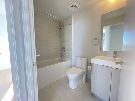 For Lease - 2920 Highway 7 Road Unit# 707, Vaughan, Ontario - Photo 3