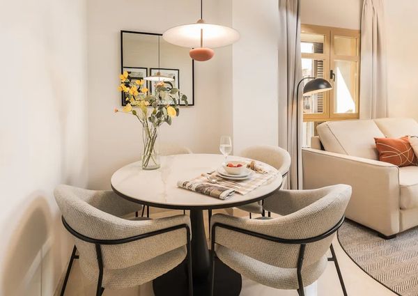 Calle Granada, Málaga, Andalusia 29015