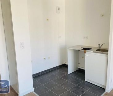 Location Appartement 2 pièces 36m² LE BLANC MESNIL 93150 - Photo 2
