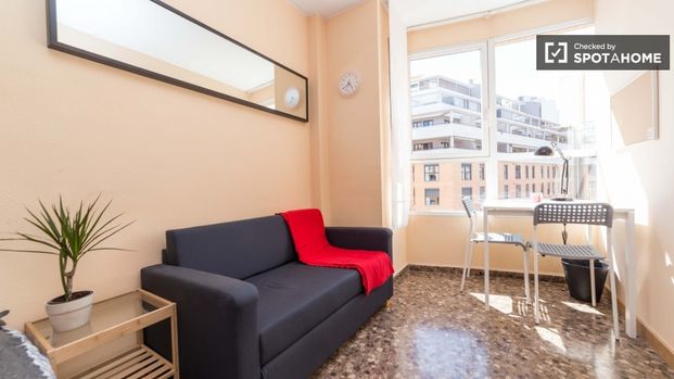 valencia, Valencian Community 46023 - Photo 1