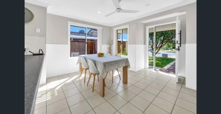 Spacious, Renovated Family Home with Premium Upgrades Move-In Ready! - Photo 4