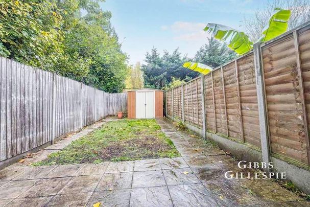 Jasmin Close, Northwood, HA6 - Photo 1