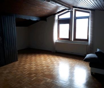 rustikale 2 Zimmer Wohnung mit Balkon - Photo 1