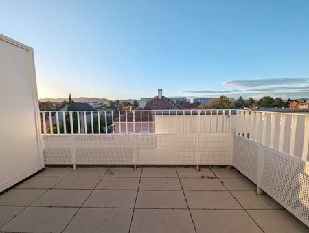 Erstklassige 2-Zimmer Dachgeschoß-Wohnung mit Terrasse in 1230 Wien zu mieten - Photo 3