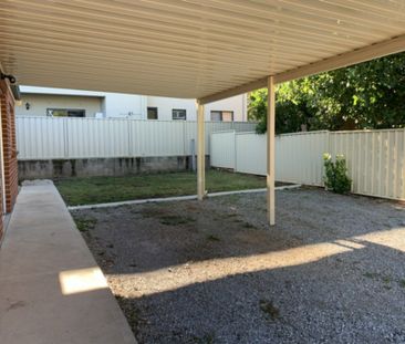 Low Maintenance Unit - Photo 3