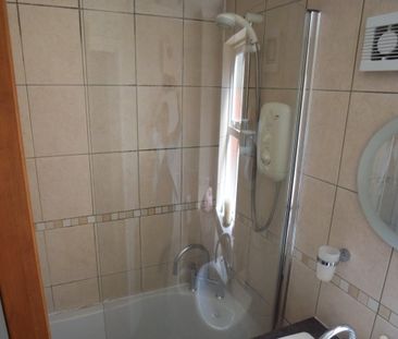 Blaise Place, Grangetown, Cardiff - Photo 3