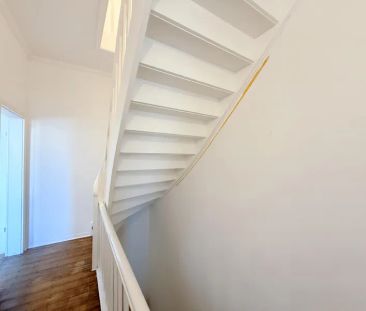 GROßZÜGIGE MASIONETTEWOHNUNG MIT 139M² IM ZENTRUM ZU MIETEN! - Photo 1