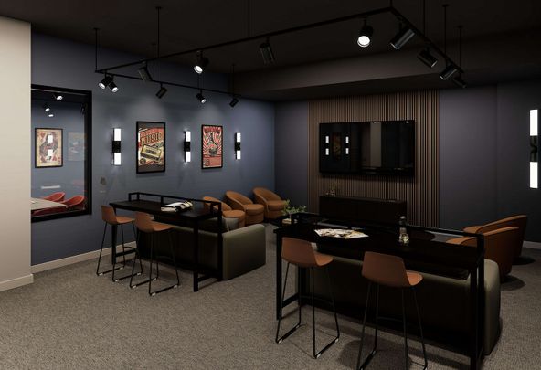 360 Laurier West - Photo 1