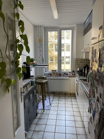 APPARTEMENT 3 PIÈCES À ZURICH - DISTRICT 4, MEUBLÉ, TEMPORAIRE - Foto 2