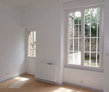 Location Appartement 2 pièces 36m² LA FERTE MACE 61600 - Photo 2