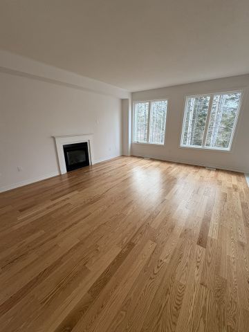 For Lease - 60 Baycroft Boulevard, Essa, Ontario - Photo 3