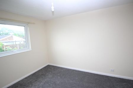 3 Bedroom Semi-Detached To Rent - Photo 5