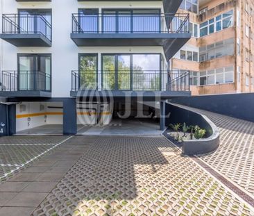 Luxury Flat for rent in Campolide, Lisbon - Photo 3