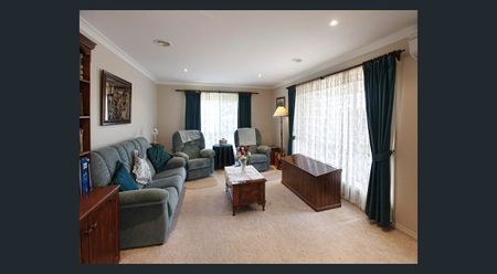 Thinking of selling? Contact our agent - Photo 2