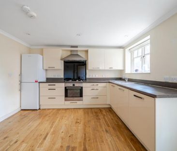 2 bedroom duplex to rent - Photo 3