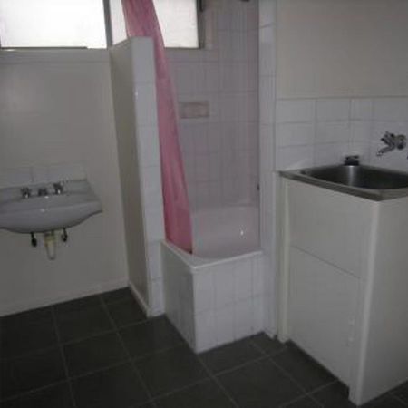 Location Focus - Photo 3