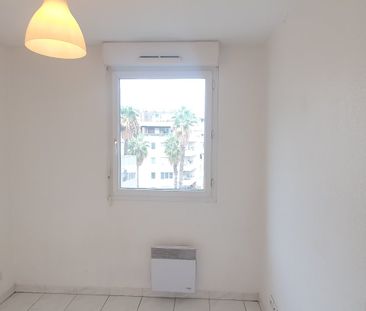 Location Appartement 2 pièces 30m² MONTPELLIER 34000 - Photo 2