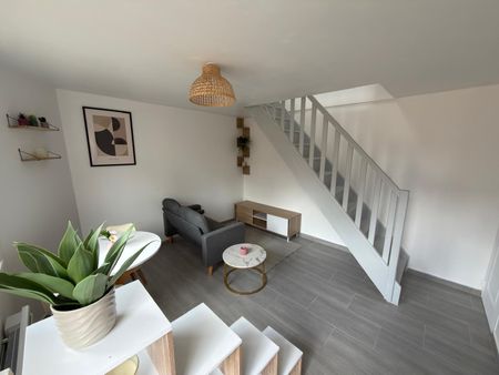 Location Appartement 2 pièces 26m² AMIENS 80000 - Photo 2