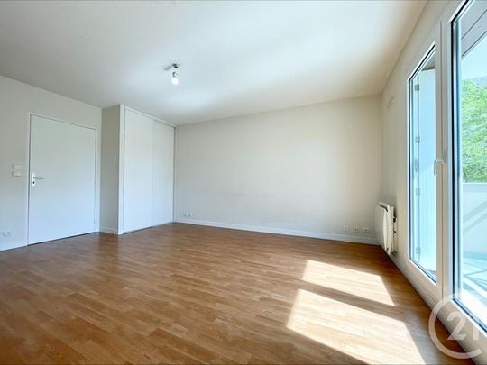 2 pièces - 34 m2 CHARTRES - 28 - Photo 1