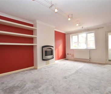 2 bedroom semi-detached house to rent - Photo 2