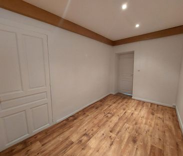 Location Appartement 3 pièces 70m² - Photo 2