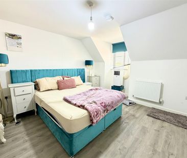 4 Bedroom House To Let - Photo 6