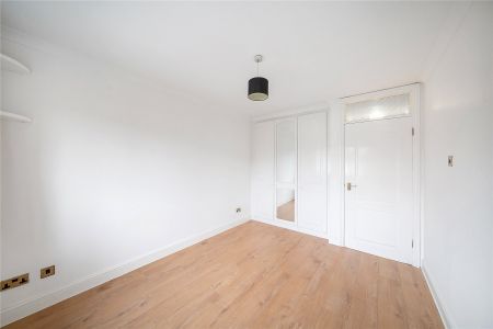 Albemarle Road, Beckenham, BR3 flat to rent - Photo 2
