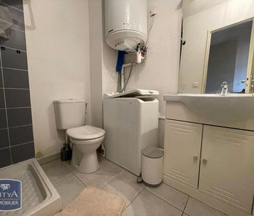 Location Appartement 1 pièce 17m² CHATEAURENARD 13160 - Photo 2