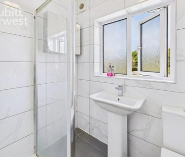 4 bedroom semi-detached house to rent - Photo 6