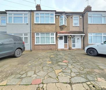 3 bedroom terraced house to rent - Photo 1