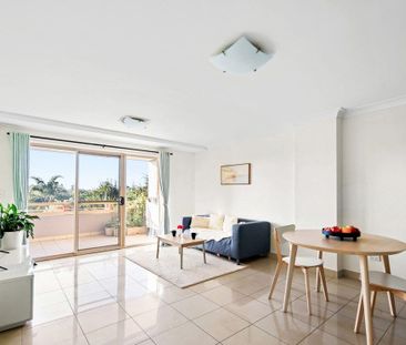 Stylish Apartment Offering Comfort and Convenience in the Heart of ... - Photo 4