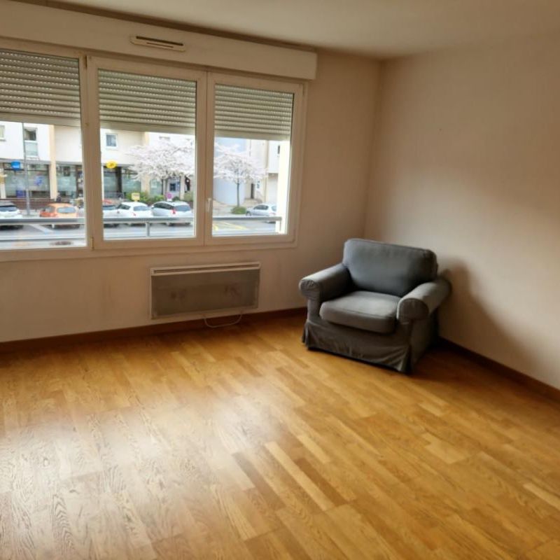 Location Appartement 2 pièces 42m² MONDEVILLE 14120 - Photo 1