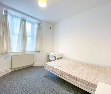 4 bedroom house to rent - Photo 4