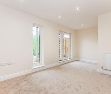 2 bedroom end of terrace house to rent - Photo 6