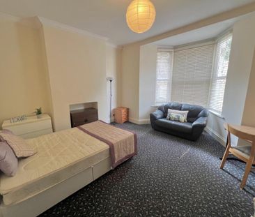 6 bedroom house to rent - Photo 5