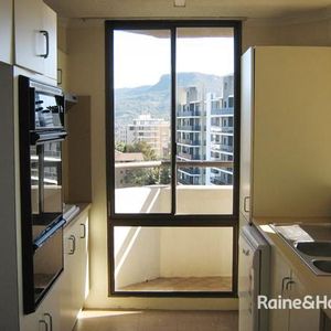 Two Bedroom Apartment in the Heart of Wollongong CBD - Photo 2