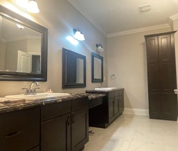 For Lease - 48 Transwell Avenue, Toronto, Ontario - Photo 5