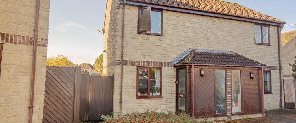 2 bedroom semi-detached house to rent - Photo 1