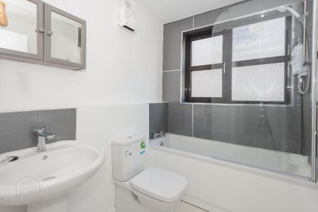 39c San Souci Park, Belfast, BT9 5QZ - Photo 4