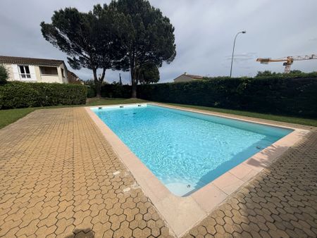 Location Appartement 2 pièces 48m² COGOLIN 83310 - Photo 5