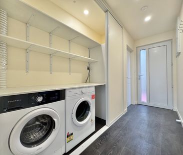 Unit 1, 16a Cornwall Road, Lyttelton, Banks Peninsula - Photo 3