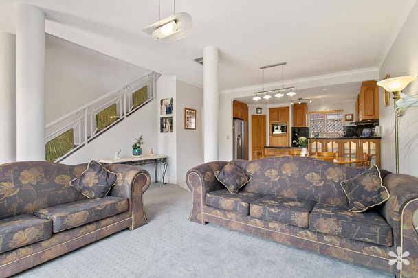 3/170 Melville Parade - Photo 1