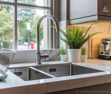 Rectory Grove, London, SW4 - Photo 1