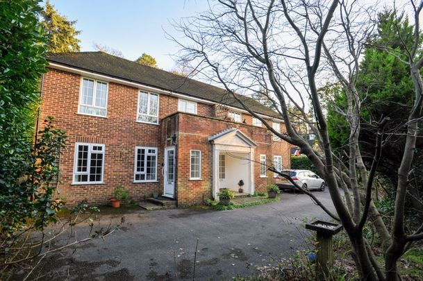 Grayswood Road, Haslemere - 2 bedrooms Property for lettings - Seymours - Photo 1