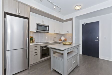 For Lease - 1575 Lakeshore Road Unit# 262, Mississauga, Ontario - Photo 5