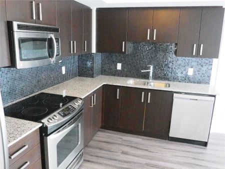 For Lease - 17 Anndale Drive Unit# 916, Toronto, Ontario - Photo 4
