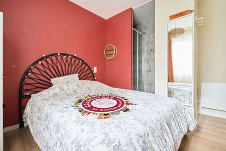 LA PAIX Roommate 4 Bedrooms at Reims - Photo 2