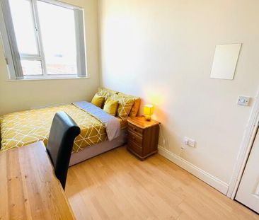 Wolseley Street, Room 2, Room5 All Utility Bills Included, Belfast,... - Photo 3
