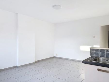 Appartement te huur - Foto 2
